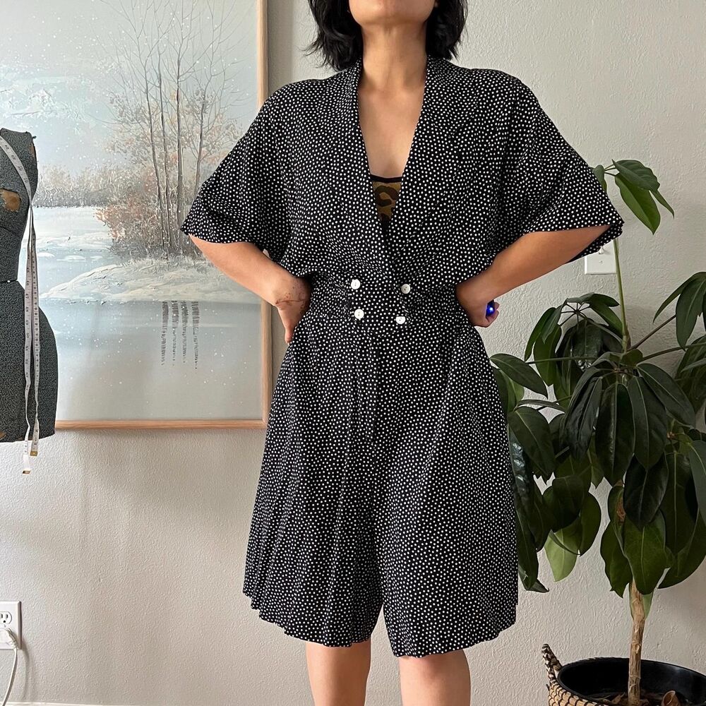 Vintage 80s polka dot black‎ and white shorts romper size 10
